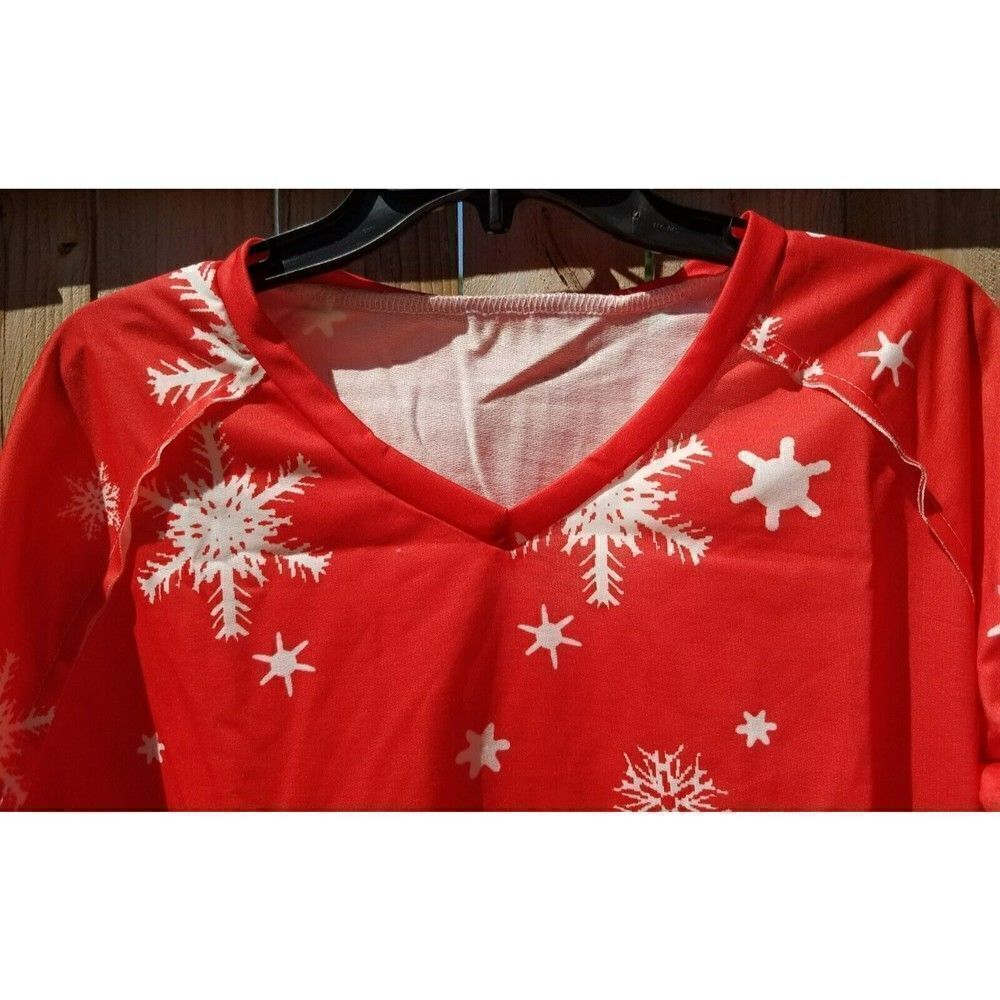 2X Ugly Sweater Long Sleeve Sweatshirt Women's Red Christmas Winter Snowflakes - Picture 4 of 5